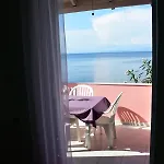 Dom wakacyjny Diana Beachfront Vacation Kato Spilaion