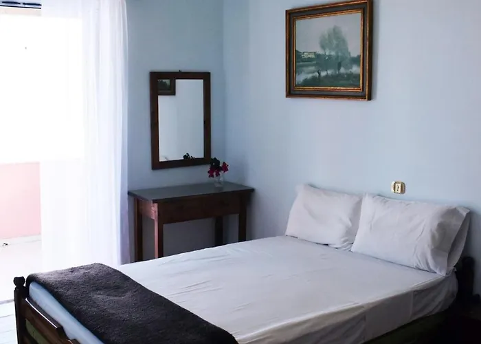 بيت للعطل Diana Beachfront Vacation